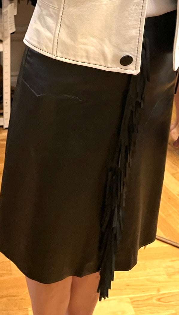 Skirt in finest lambskin