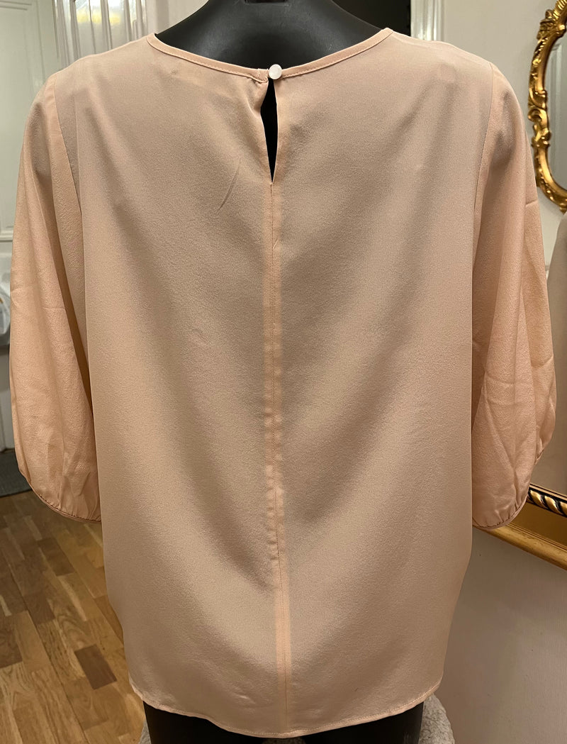 Blus i 100 % Mulberry Silke med ballongärm