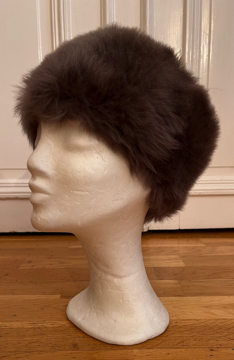 Pillbox hat