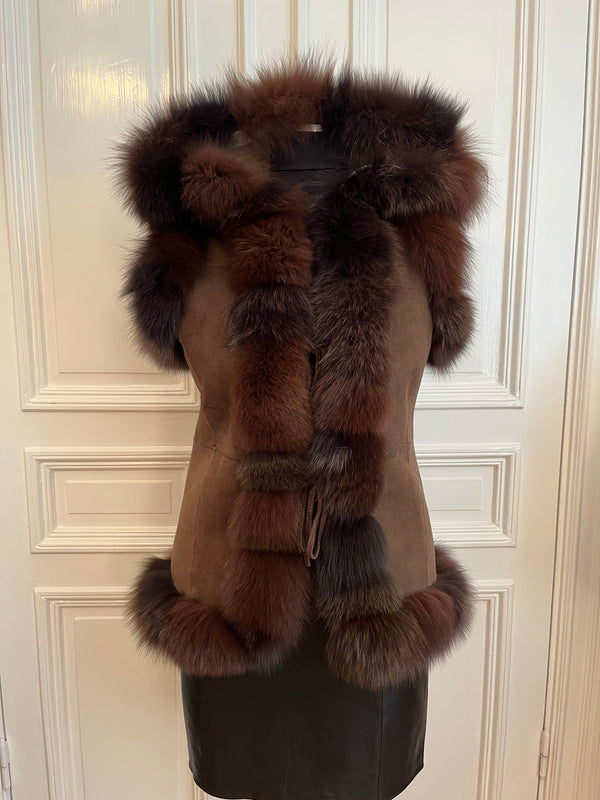 Amoress Parisia vest long - Only 2 left