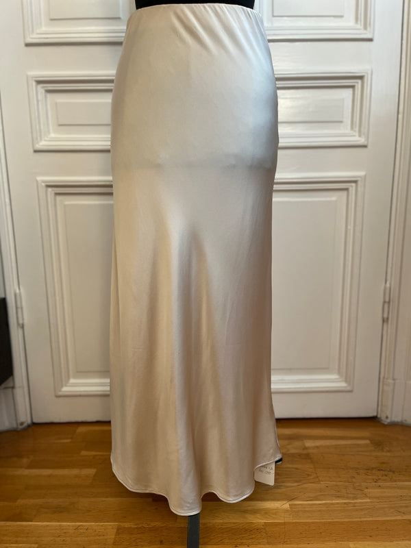 Long skirt in finest lambskin
