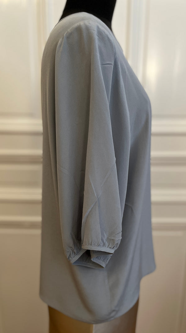 Blouse in 100% Mulberry Silk with balloon sleeves