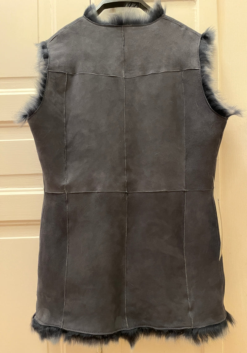 Amoress Rihanna Long Vest