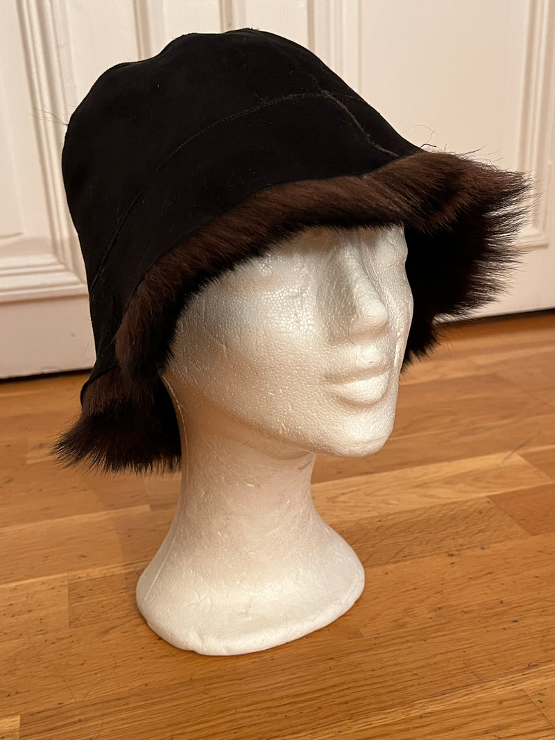 Tuscan lambskin buckethat