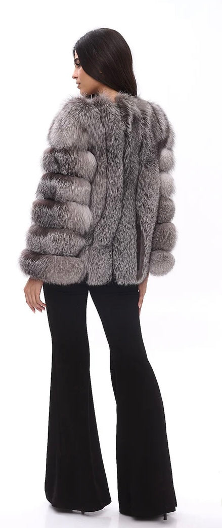 Räv Jacka med skinnen både vertikalt och horisontalt