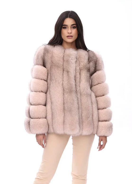 Räv Jacka med skinnen både vertikalt och horisontalt