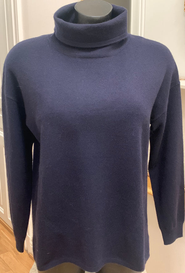 Cashmere sweater with polo collar