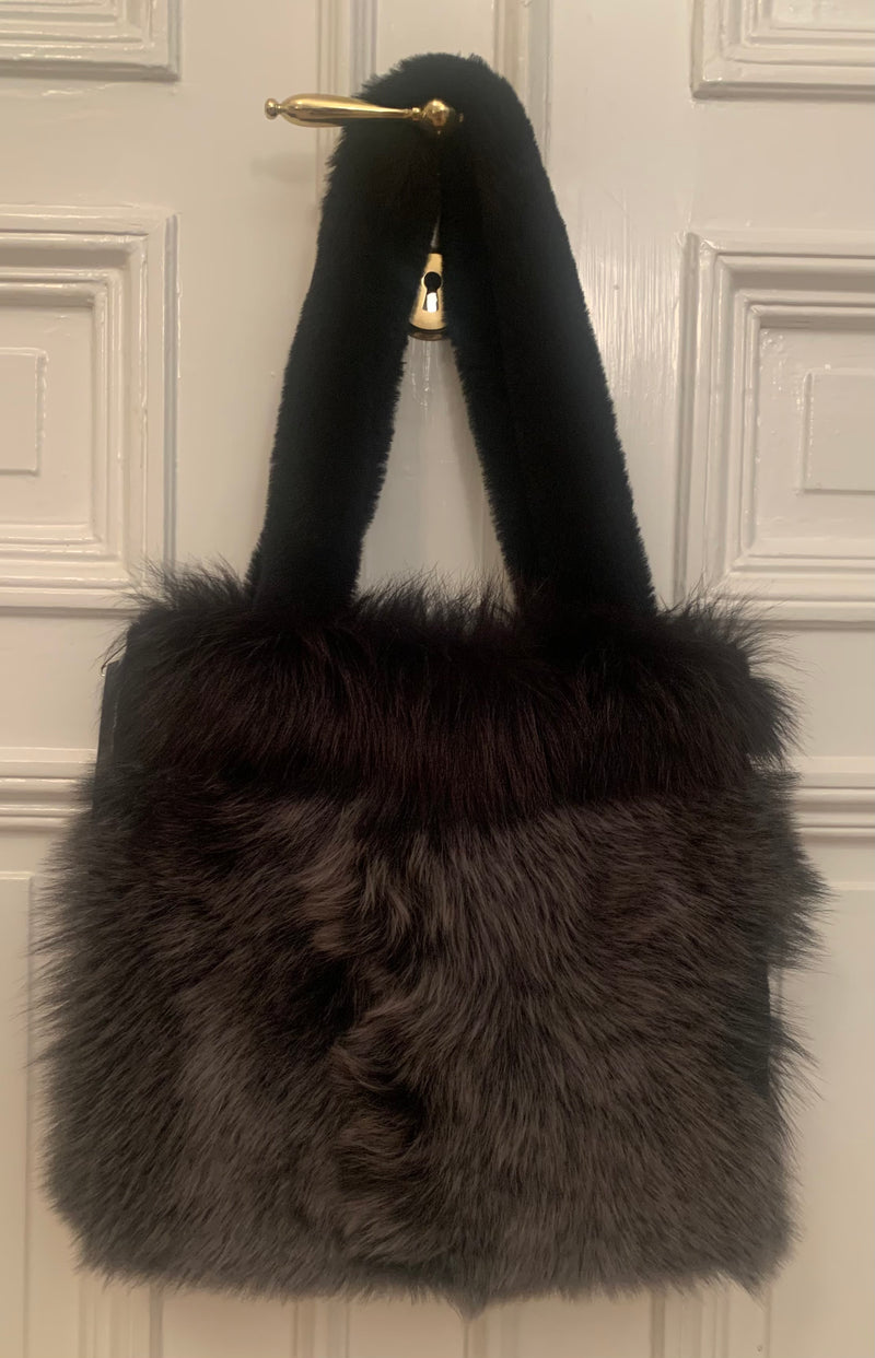 Sheepskin bag in different sizes and colors