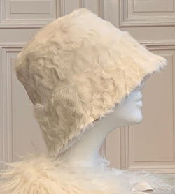 Double bucket hat in sheepskin