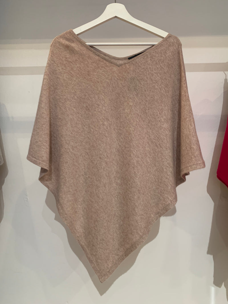 Cashmere poncho i 100% cashmere