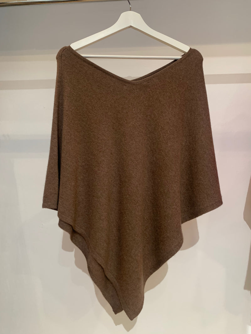 Cashmere poncho i 100% cashmere