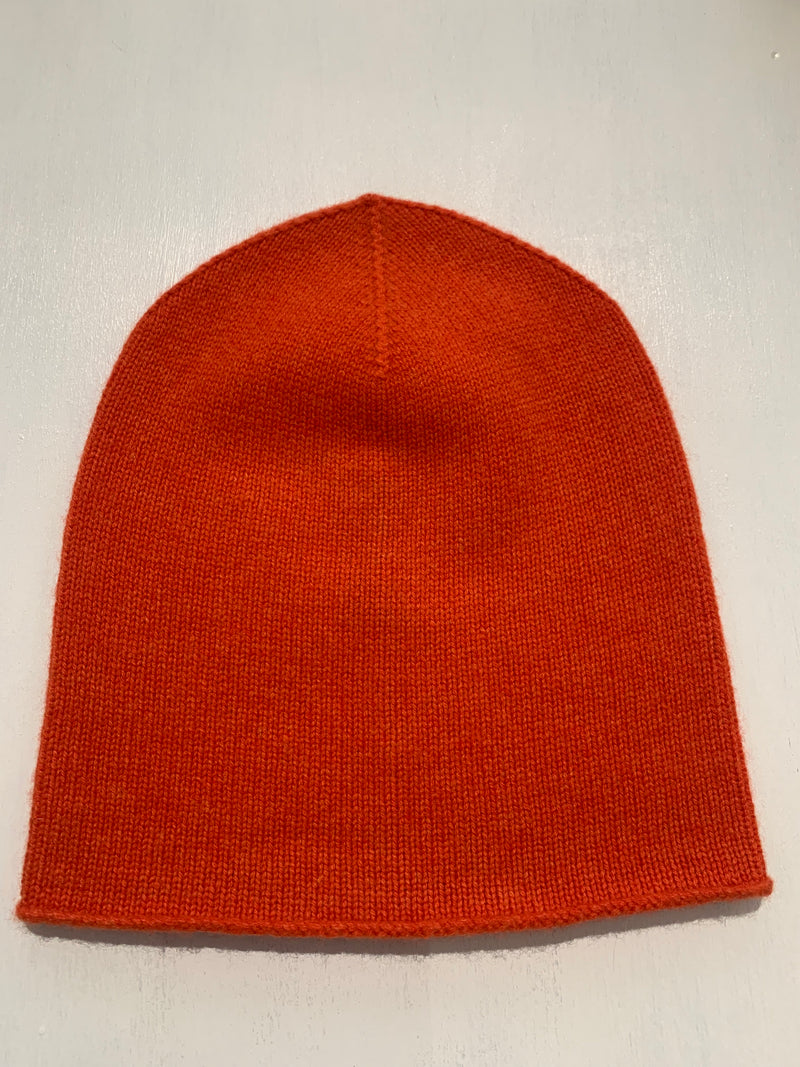 Hat in 100% cashmere