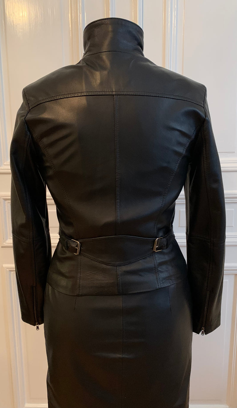 Leather jacket with a small belt in the back