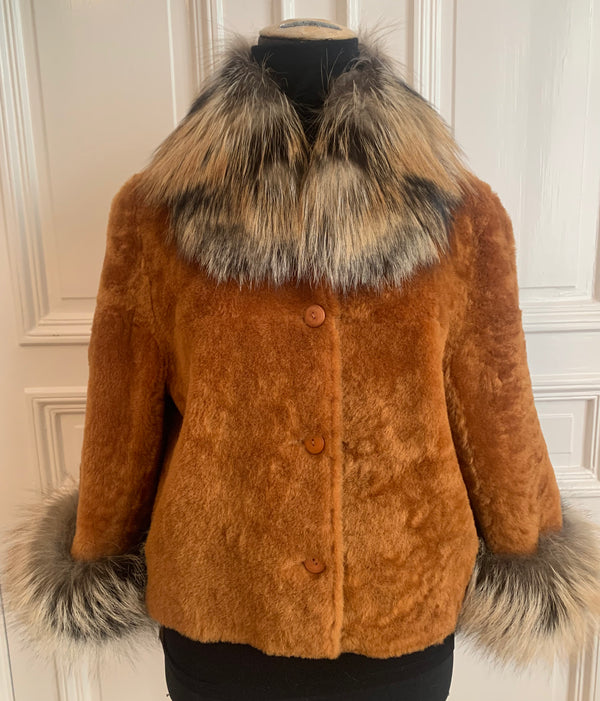 Nice Short reversible sheepskin jacket