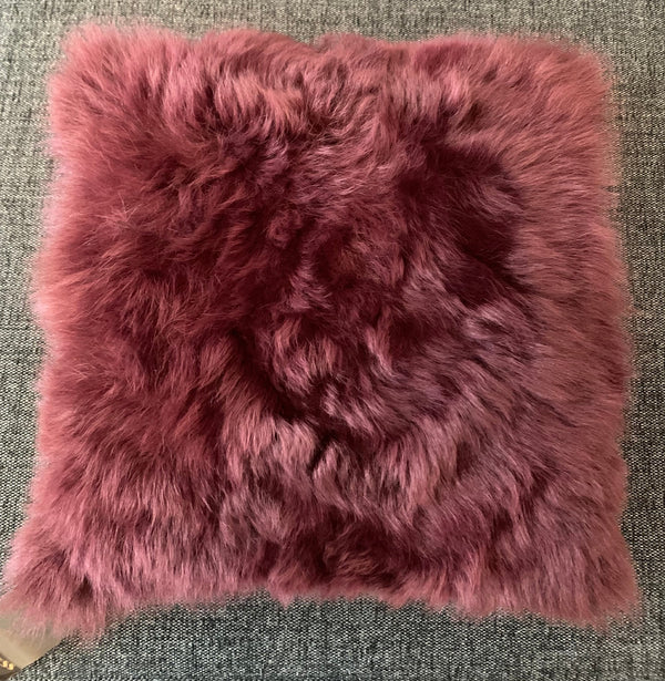 Sheepskin cushion in Tuscan lamb