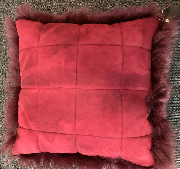 Sheepskin cushion in Tuscan lamb